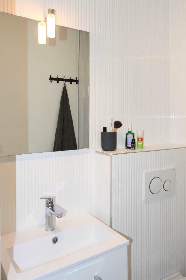 Apartamento ROGERIO en PLEIN CENTRE DE L'ISLE SUR SORGUE Exterior foto